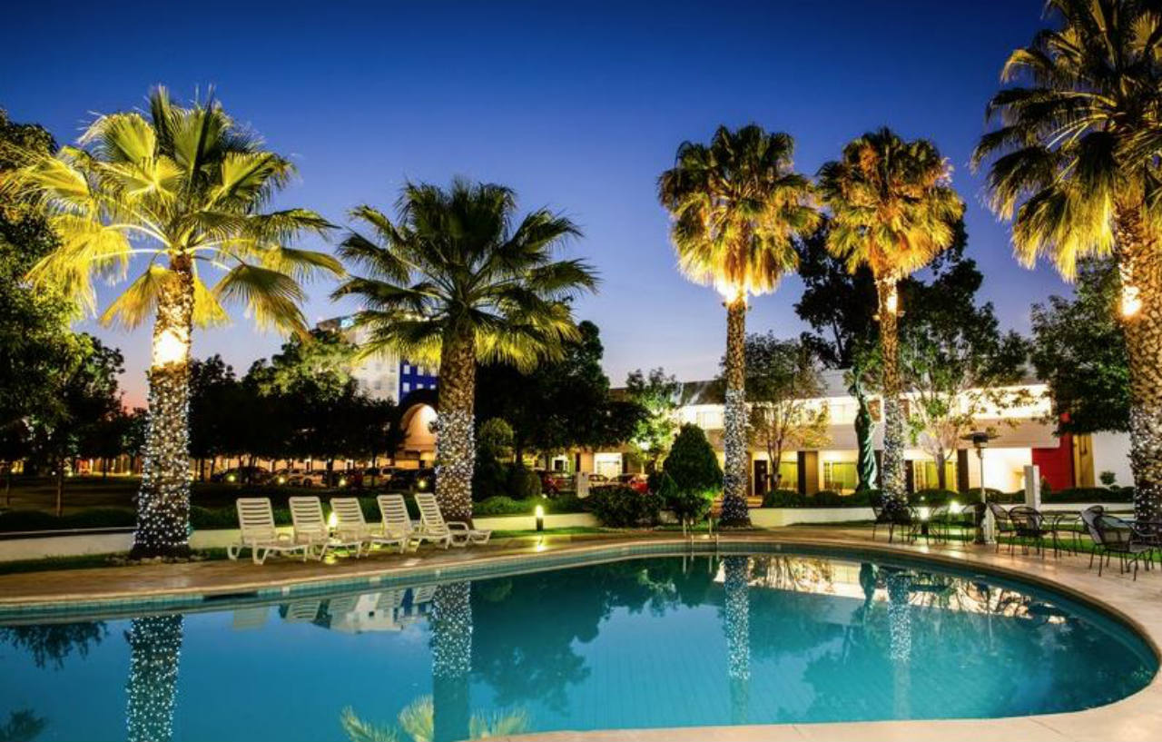 Fiesta Inn San Luis Potosi Glorieta Juarez San Luis Potosí Exterior foto
